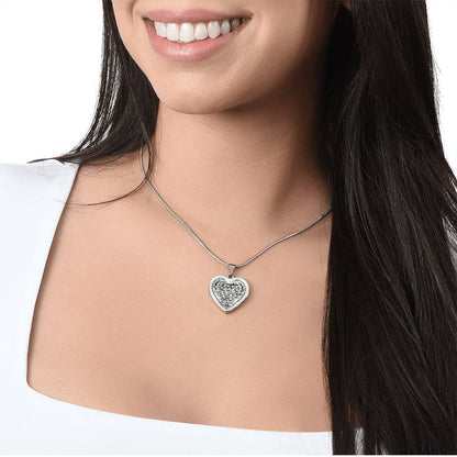 Jewelry Daughter Heart Necklace Gift- Remember Mom Loves You