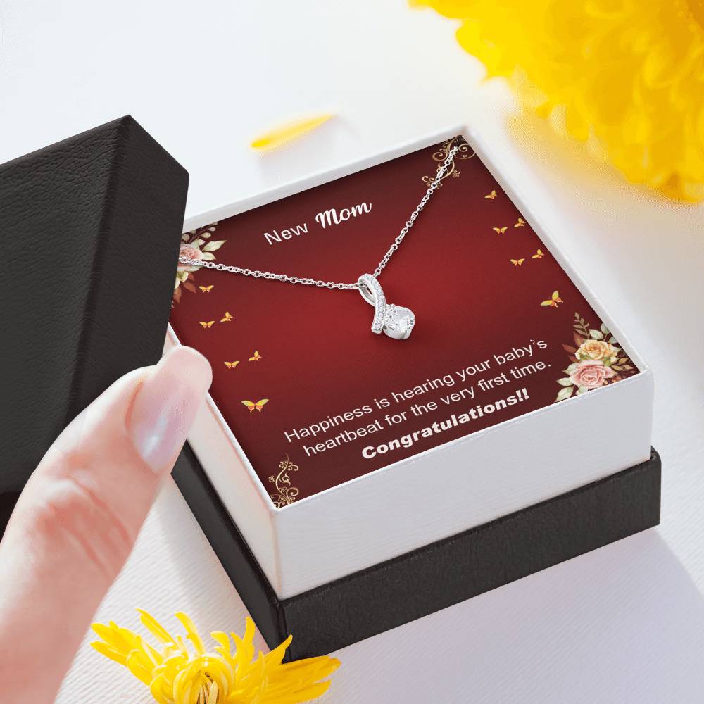 New Moms Alluring Beauty Necklace Gift - Family Love Tree